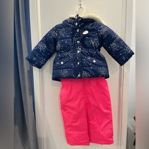 Carter's Baby Girl 2 Pc Snow Suit - Size 12 Months.